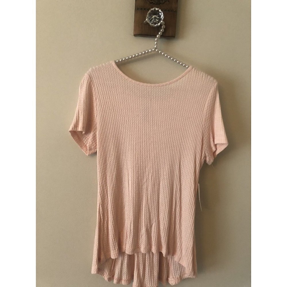 NWT Alya Womens Size Small Peach Top Lace Up Back Stretch Ribbed Short Sleeve